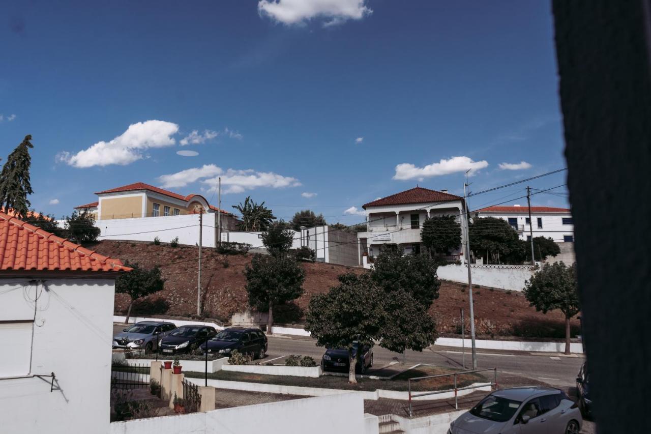 Middle Point Hostel Sardoal Buitenkant foto