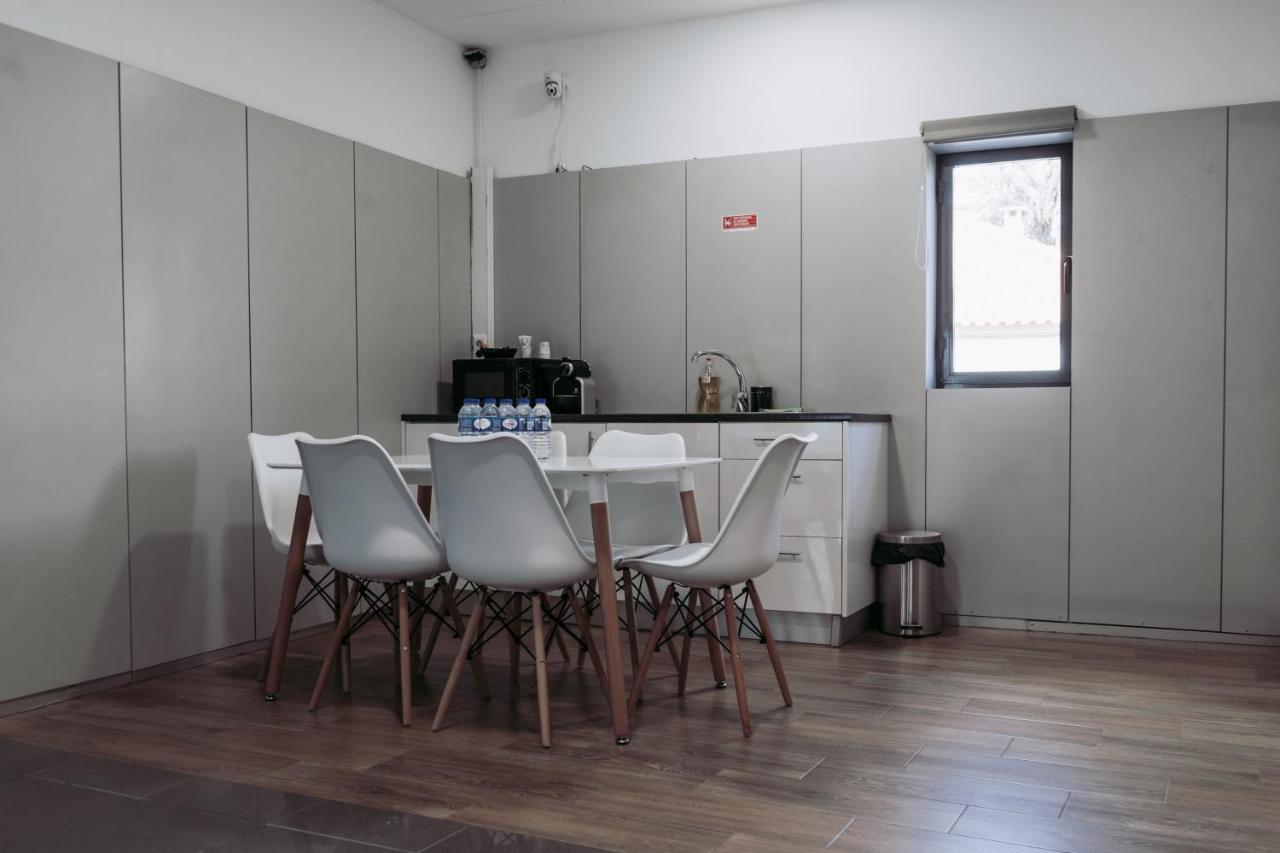 Middle Point Hostel Sardoal Buitenkant foto