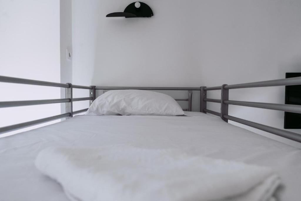 Middle Point Hostel Sardoal Buitenkant foto